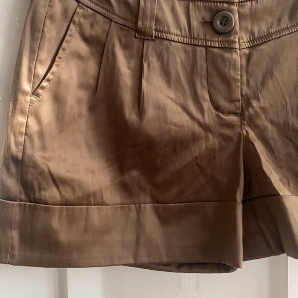 H&M Bronze Cuffed Button Fly Shorts Size 4 NWT - Picture 8 of 13